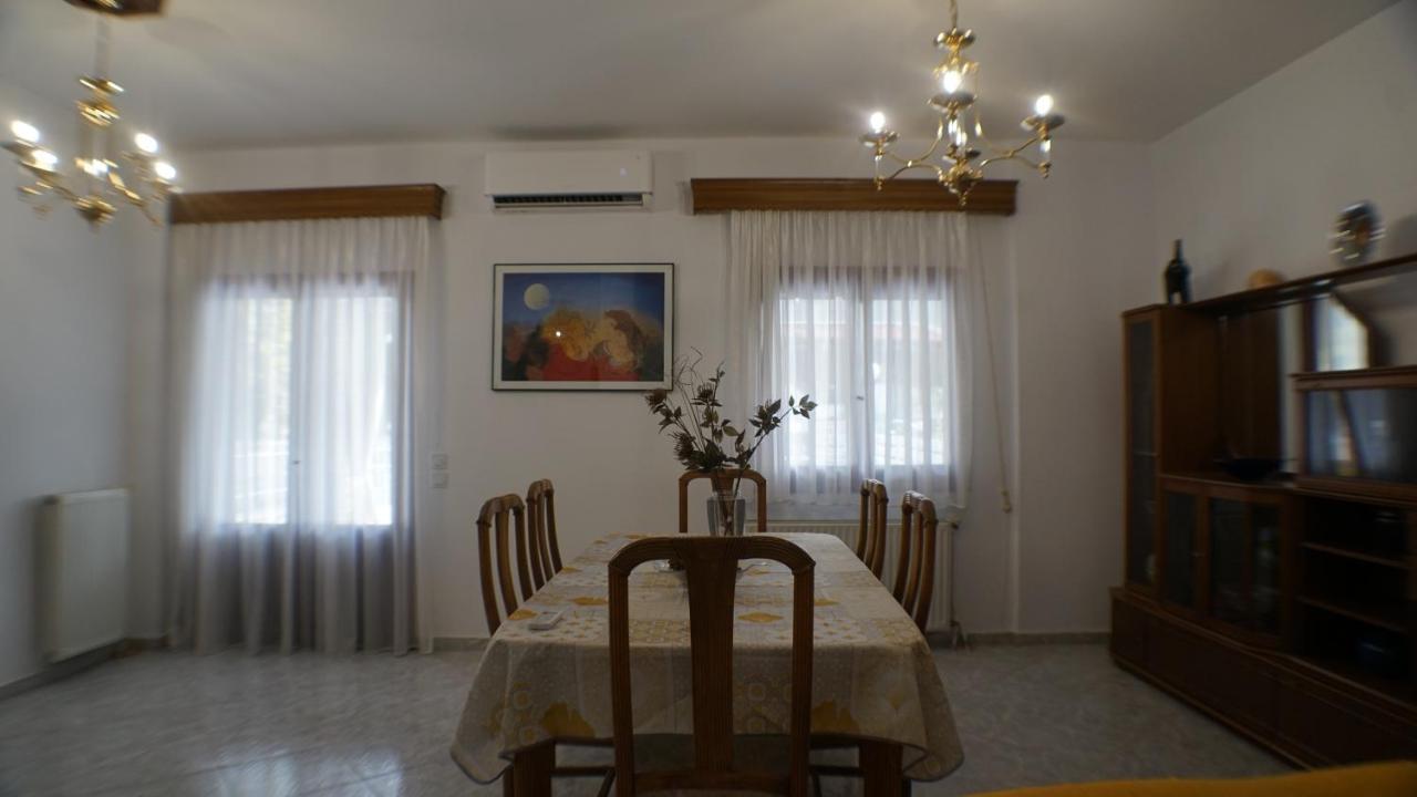 Villa Konstadine Asproválta Eksteriør bilde