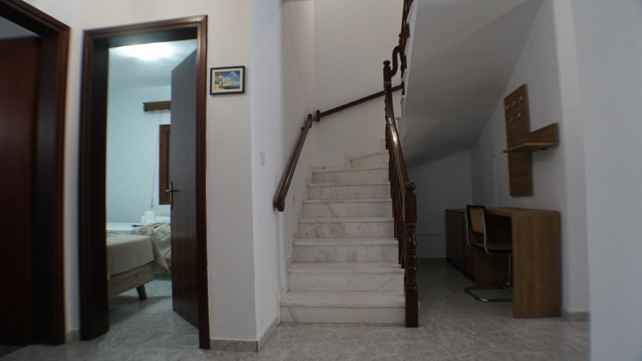 Villa Konstadine Asproválta Eksteriør bilde